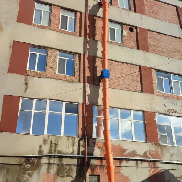 Мусоропровод строительный
